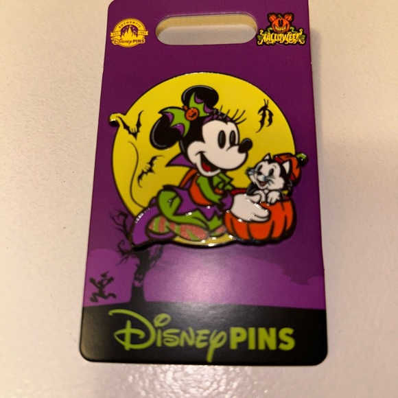 Mickey & Minnie Halloween Glow in the Dark Disneyland Pins - Picture 5 of 6